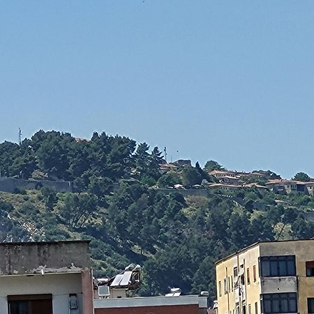 Villa Ndoni Berat Bagian luar foto