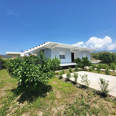 Villa Ndoni Berat Bagian luar foto