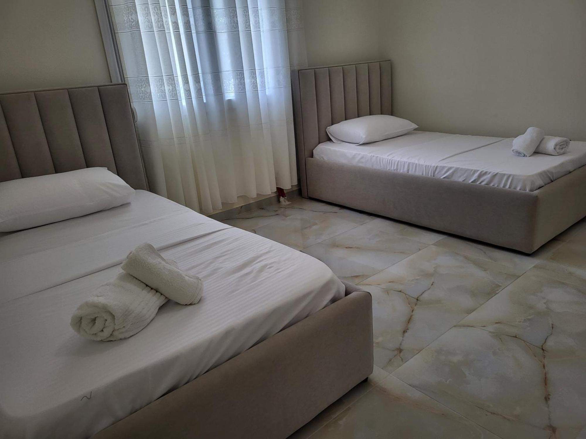 Villa Ndoni Berat Bagian luar foto